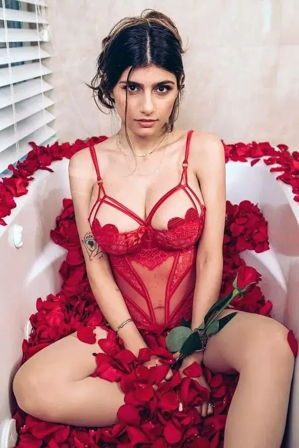 EroMe – Plataforma de Compartilhamento de Vídeos e Fotos para Criadores Mia Khalifa EroMe